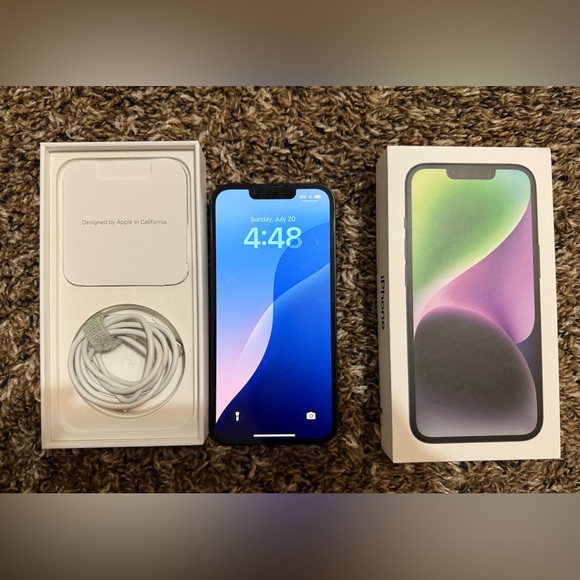 Apple iPhone 14 Midnight 128GB - Picture 2 of 16